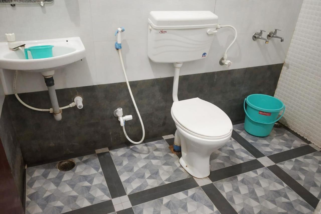 Hotel Kumkum Chhaya Panna Esterno foto