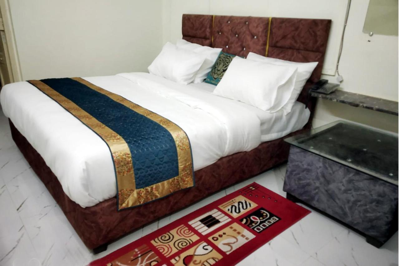 Hotel Kumkum Chhaya Panna Esterno foto